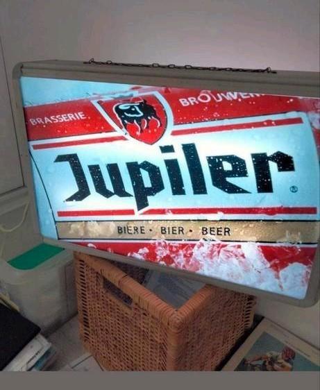 Vintage lichtbak van Jupiler.
Dubbelzijdig.
Werkt goed, Verzamelen, Biermerken, Zo goed als nieuw, Duvel, Ophalen of Verzenden