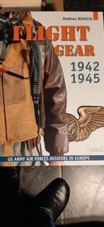 Flight gear 1942 1945., Verzamelen, Ophalen of Verzenden, Luchtmacht, Boek of Tijdschrift