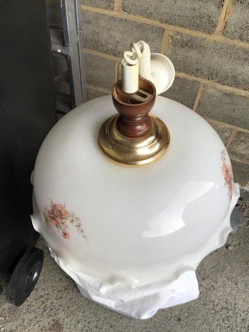 Joli lustre globe  beschikbaar voor biedingen