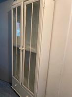 Armoire à vendre, Utilisé