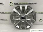 Wieldop 16 Inch VW Touran Jetta Beetle Tiguan 5C0601147B, Utilisé, Enlèvement ou Envoi