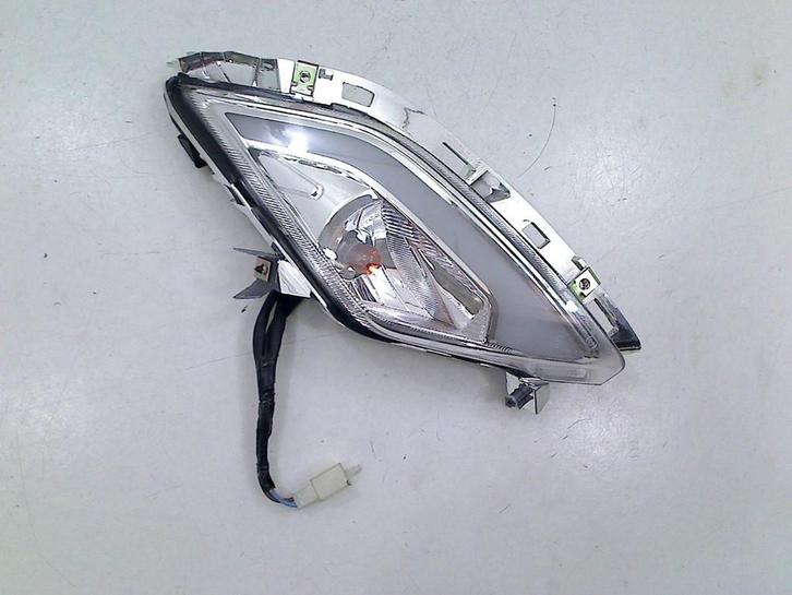 KNIPPERLICHT RECHTS VOOR Symphony ST 50 4T 2021-2024 (E5), Fietsen en Brommers, Brommeronderdelen | Algemeen, Gebruikt, Overige typen