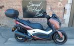 YAMAHA X MAX 300 IN NIEUWSTAAT 1 JAAR GARANTIE, 4250 EUR, Scooter, 300 cc, Bedrijf, 1 cilinder