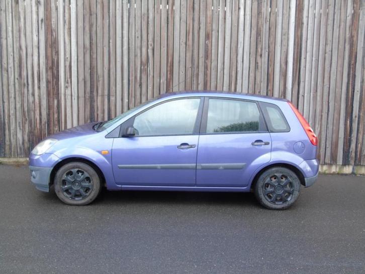 Ford Fiesta 1.3i Benzine van 2006., Auto's, Ford, Particulier, Te koop, Fiësta, ABS, Airbags, Elektrische buitenspiegels, Elektrische ramen