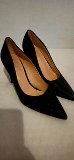 Talons noirs brillants T38, Ophalen of Verzenden, Zo goed als nieuw