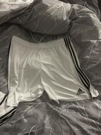 short adidas blanc, Football, Taille 56/58 (XL), Enlèvement ou Envoi, Blanc