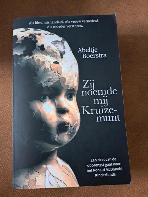 Boek Biografie Moeder van Sonja Bakker (NL+31), Boeken, Biografieën, Zo goed als nieuw, Overige, Ophalen
