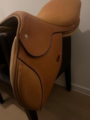 Selle Hermès authentique (2001) — Excellent état — Colle, Enlèvement, Neuf, Dressage