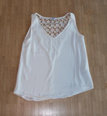 wit topje met kant op de rug - maat 36 beschikbaar voor biedingen