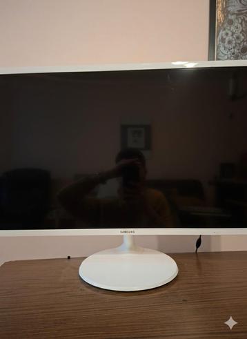 Samsung HDMI scherm Perfecte staat beschikbaar voor biedingen