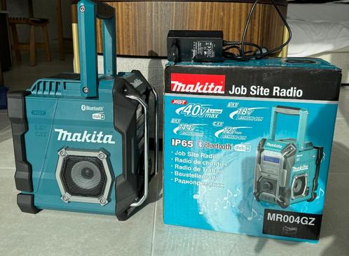 Makita Radio de chantier MR004GZ (18V-40V - IP65 - USB - Blu, TV, Hi-fi & Vidéo, Radios, Neuf, Radio de chantier