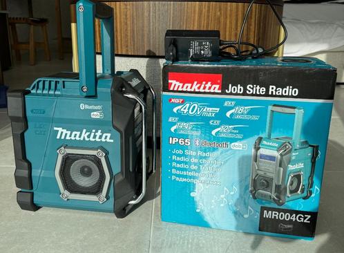 Makita Radio de chantier MR004GZ (18V-40V - IP65 - USB - Blu, Audio, Tv en Foto, Radio's, Nieuw, Bouwradio