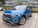 Vw t-roc 1.5 Dsg style 2022 nieuwmodel, Auto's, Volkswagen, 4 cilinders, Blauw, Particulier, Dealer onderhouden