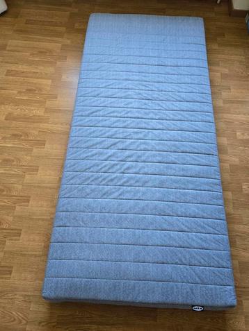 Ikea 1-persoonsmatras „nieuw” beschikbaar voor biedingen