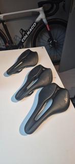 Nieuwe Sella Italia zadels, Fietsen en Brommers, Fietsonderdelen, Ophalen