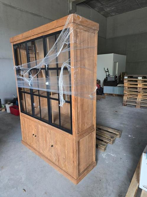 Prachtige eiken buffetkast nieuw, Huis en Inrichting, Kasten | Buffetkasten, Nieuw, Ophalen of Verzenden