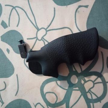 Hogue grip beschikbaar voor biedingen