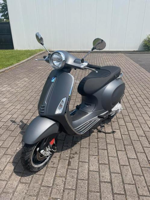 Vespa Sprint 2 takt b klasse, Fietsen en Brommers, Scooters | Vespa, Zo goed als nieuw, Vespa S, Klasse B (45 km/u), Tweetakt