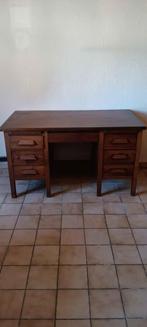 Mooie houten bureau, Ophalen, Gebruikt, Bureau