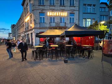 Barman/garcon beschikbaar voor biedingen