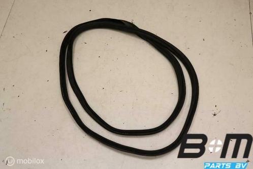 Achterklep rubber carrosseriezijde VW Tiguan 5N, Auto-onderdelen, Overige Auto-onderdelen, Gebruikt