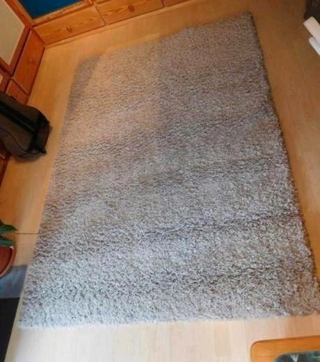 Grijs tapijt voor woonkamer/eetkamer/slaapkamer 130/195 nieu, Huis en Inrichting, Stoffering | Tapijten en Vloerkleden, Zo goed als nieuw