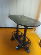 Rustieke bartafel + klein bartafel + 6 rustieke barstoelen, Huis en Inrichting, Ophalen, Gebruikt