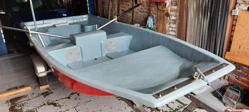 Exchange gerenoveerde vissersboot met aanhanger, Tuin en Terras, Zitmaaiers, Zo goed als nieuw, Ophalen