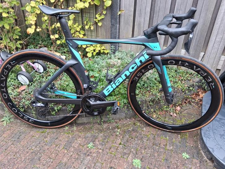 Bianchi Oltre Pro DI2 12 speed, Fietsen en Brommers, Fietsen | Racefietsen, Zo goed als nieuw, Carbon, Ophalen