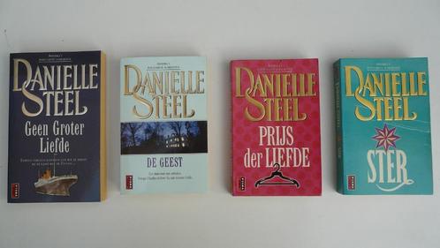 Danielle Steel : diverse titels - zie beschrijving + foto's, Livres, Aventure & Action, Comme neuf, Enlèvement ou Envoi