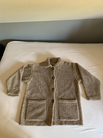 warme beige teddyjas - bruine fluffyjas maat 116 beschikbaar voor biedingen