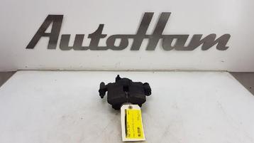 REMKLAUW RECHTS VOOR ABS Hyundai i10 (F5) (|581900XA00|), Gebruikt, Hyundai