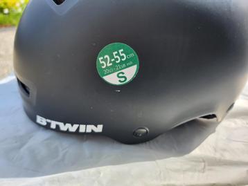 casque beschikbaar voor biedingen