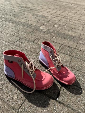 Chaussures kickers beschikbaar voor biedingen