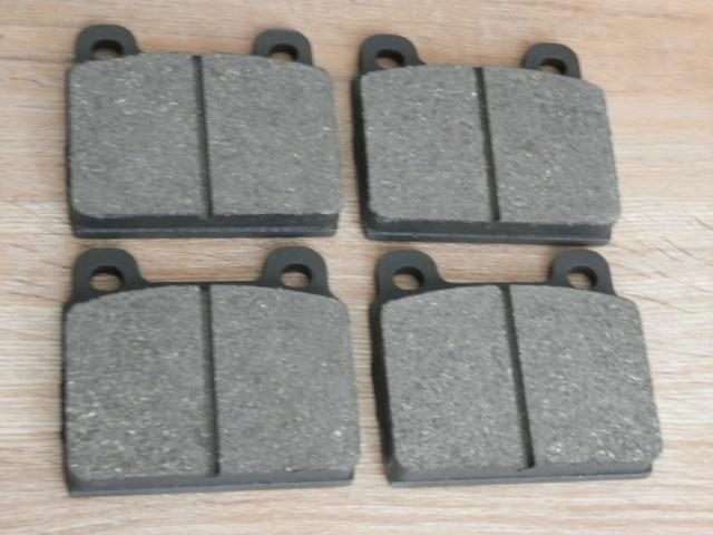 Remblokken voorzijde VW Bus T2 , 1970 - 1972, Auto-onderdelen, Remmen en Aandrijving, Oldtimer onderdelen, Volkswagen, Nieuw, Ophalen