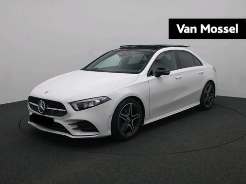 Mercedes-Benz A-Klasse 200 AMG Line Limousine + PANORAMISCH, Auto's, Mercedes-Benz, Bedrijf, Te koop, A-Klasse, Centrale vergrendeling