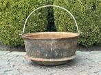 oude gietijzeren ketel - diameter 38 cm - zeldzaam model, Tuin en Terras, Ophalen, Tuin