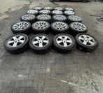 Velgenset peugeot, Ophalen, Band(en)