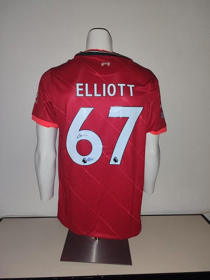Harvey Elliott a signé un maillot de Liverpool avec un mante, Collections, Articles de Sport & Football, Neuf, Maillot, Enlèvement ou Envoi