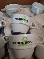 70 koffie tassen met logo hechtel eksel, Zo goed als nieuw, Ophalen