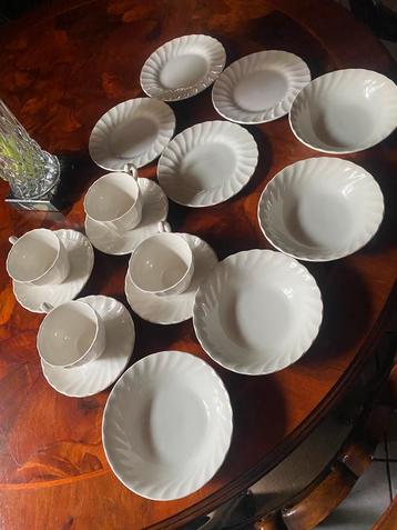 Dessert,  koffie set voor 4personen beschikbaar voor biedingen