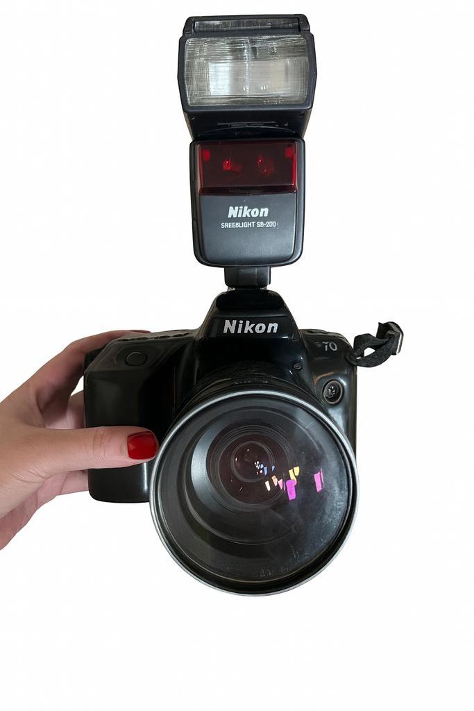 Nikon F70 + Tamron 28-200mm + Nikon SB-600, Audio, Tv en Foto, Fotocamera's Analoog, Gebruikt, Nikon, Ophalen of Verzenden