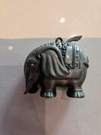 Briquet éléphant, Enlèvement