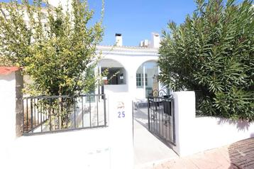 Mooi huis te koop in Ciudad Quesada, regio Torrevieja beschikbaar voor biedingen