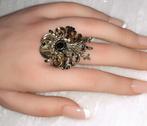 Ring goud met zwarte steentjes gothic barok ornament, Bijoux, Sacs & Beauté, Autres matériaux, Avec strass, Femme, 17 à 18