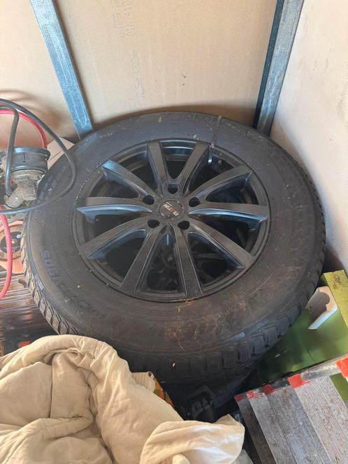 18" Platin velgen + winterbanden 265/60R18 110H (5x127), Auto diversen, Autosport-onderdelen, Zo goed als nieuw, Ophalen of Verzenden