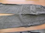 kaki broek TOM TAILOR in maat 134, Gebruikt, Meisje, Ophalen of Verzenden, Broek