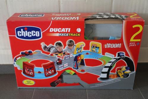 Ducatie racetrack, Kinderen en Baby's, Speelgoed | Racebanen, Gebruikt, Racebaan, Elektrisch, Overige merken, Ophalen