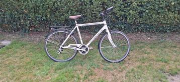Herenfiets minerva in zeer goede staat beschikbaar voor biedingen