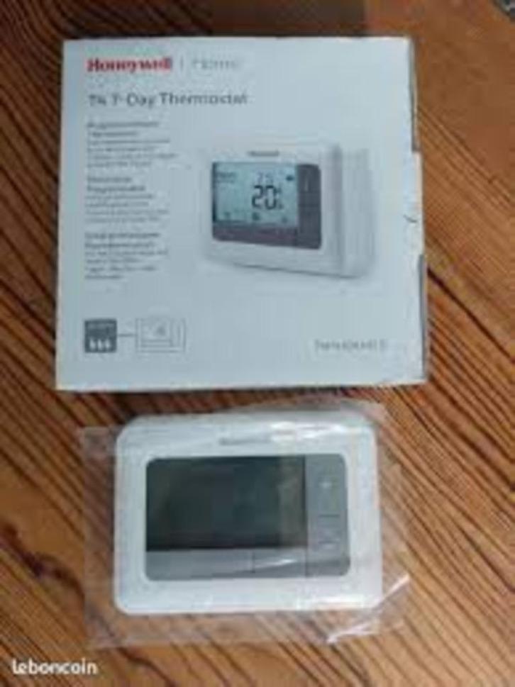 Thermostat programmable Honeywell T4 – Neuf, jamais utilisé), Doe-het-zelf en Bouw, Thermostaten, Nieuw, Ophalen of Verzenden